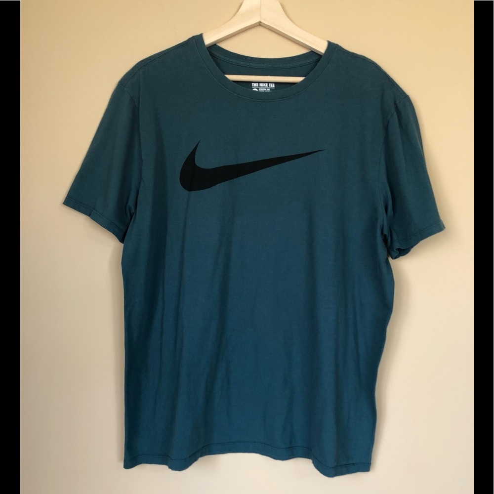 The Nike Tee Green / Black Shirt Sz XL